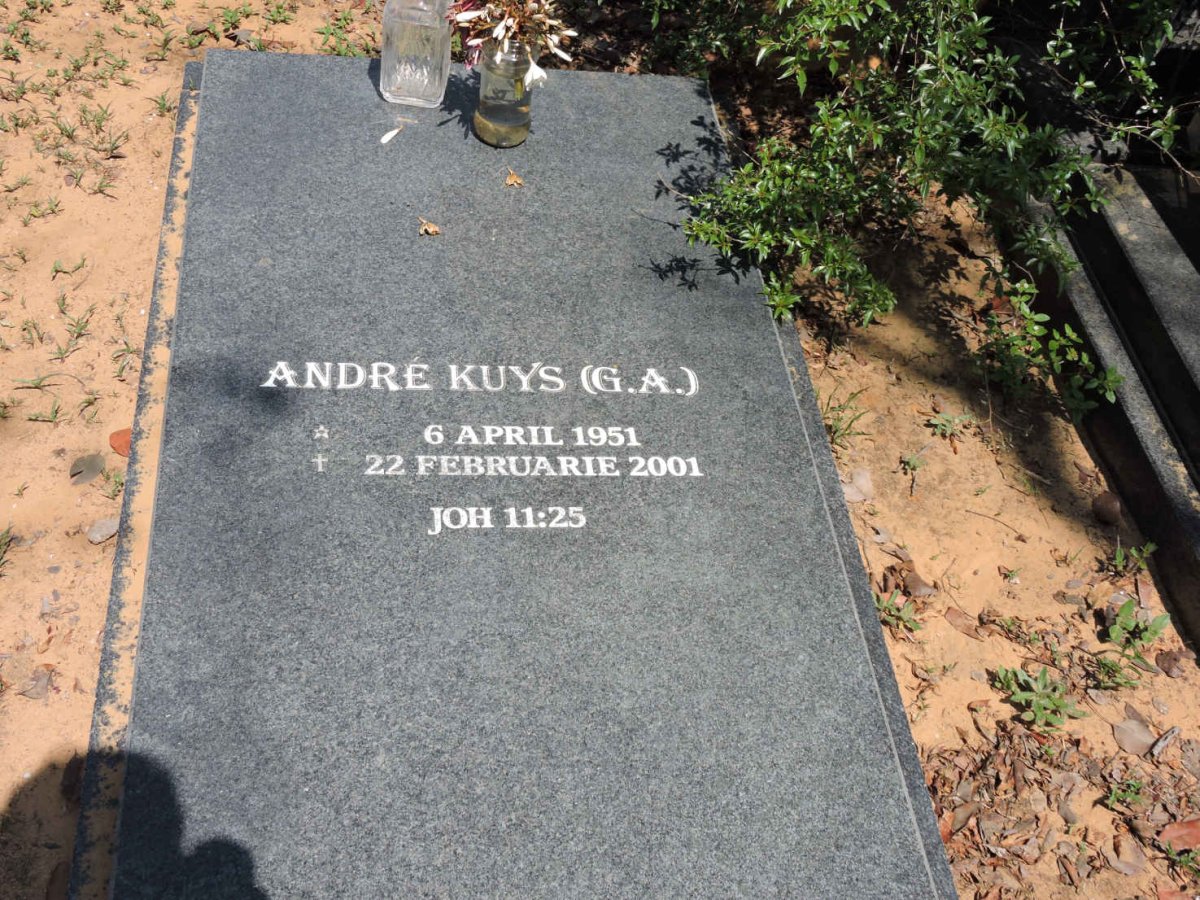 KUYS G.A. 1951-2001