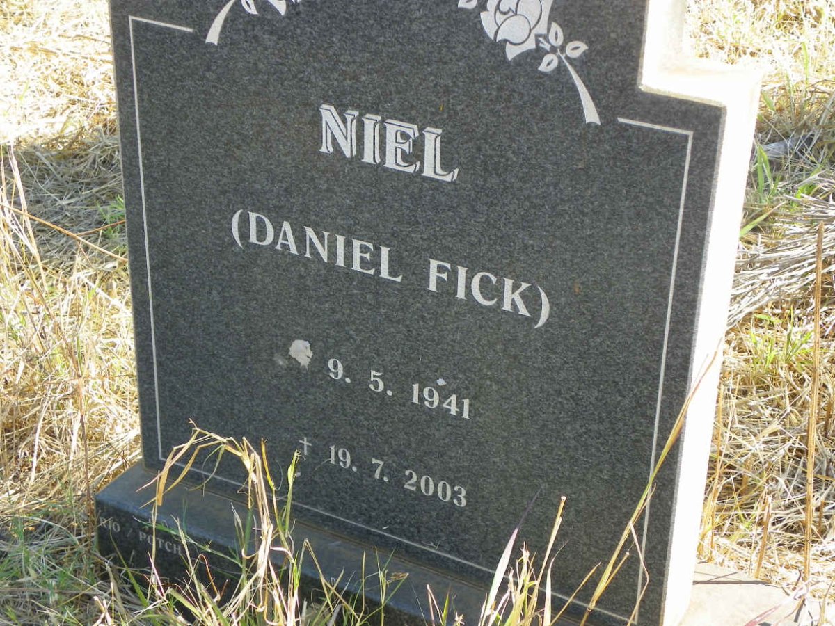 FICK Daniel 1941-2003