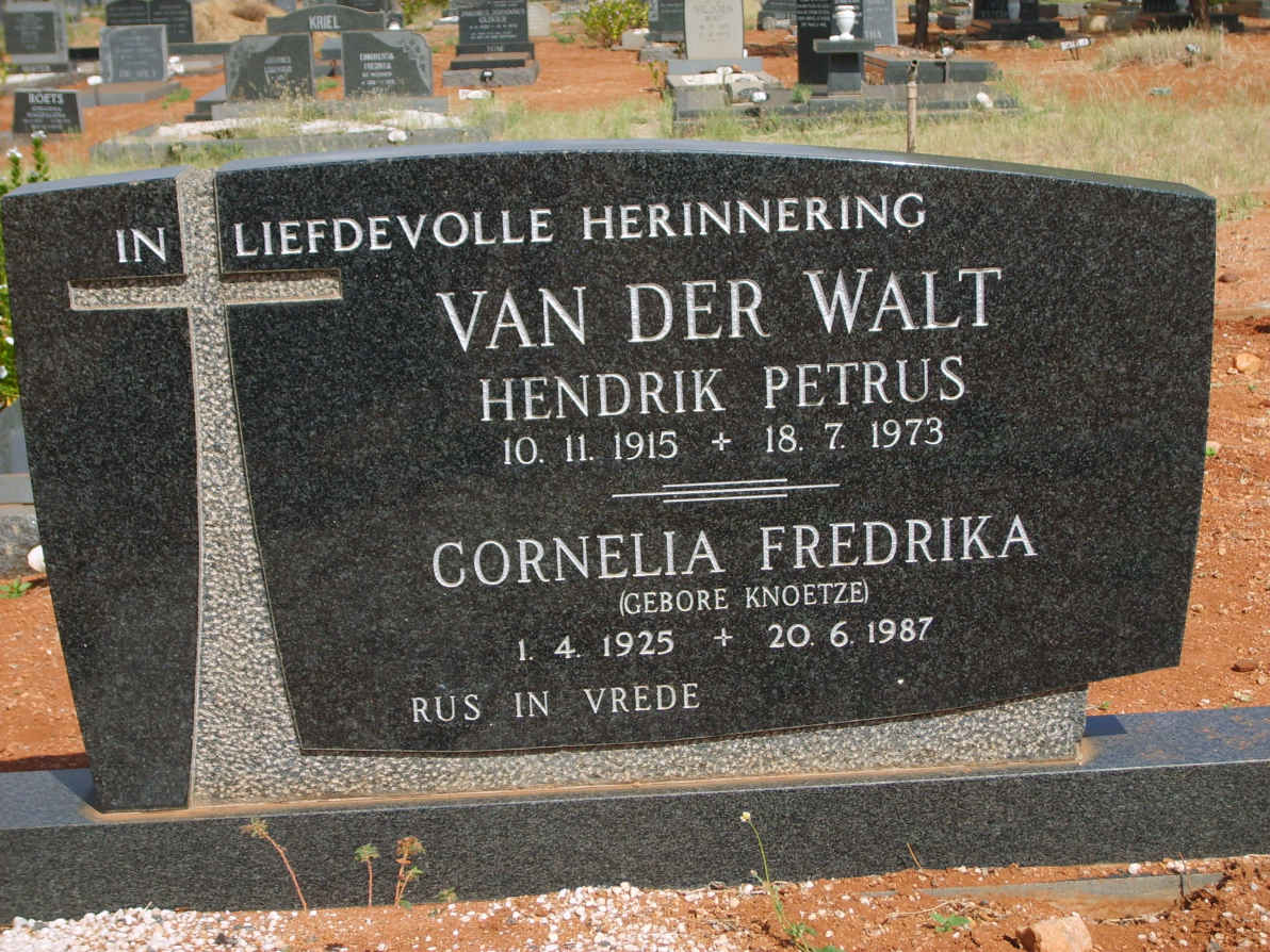 WALT Hendrik Petrus, van der 1915-1973 &amp; Cornelia Fredrika KNOETZE 1925-1987