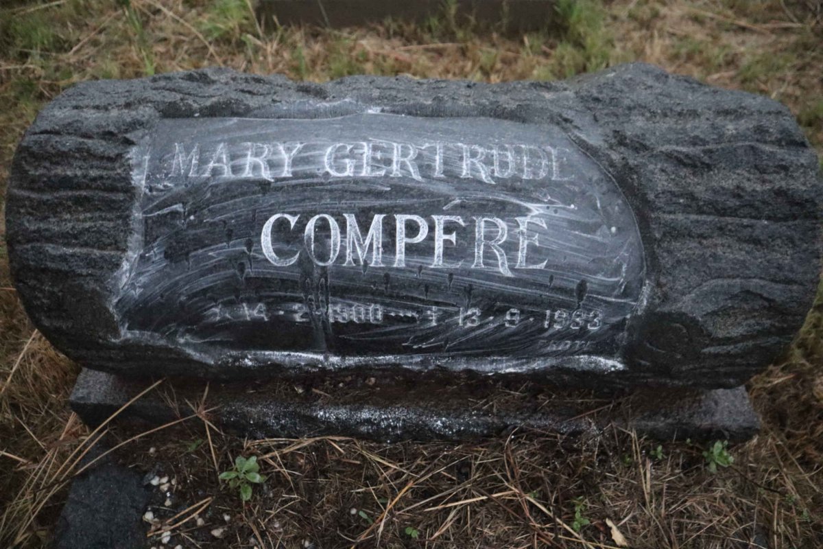 COMPERE Mary Gertrude 1900-1933